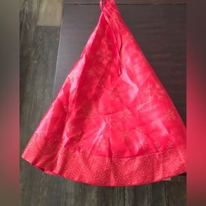 Red Snowflake 45" Christmas